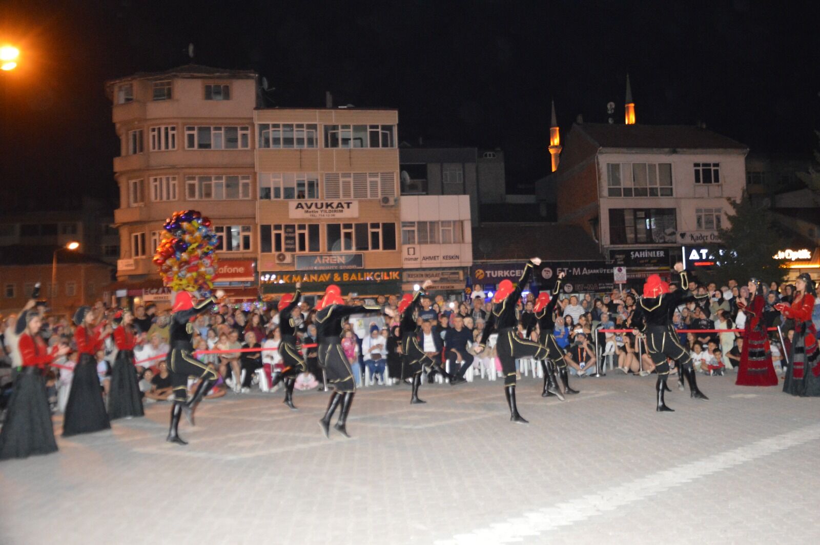 Samsun Haber. Havza'da dört ülkeden unutulmaz halk oyunları gösterisi