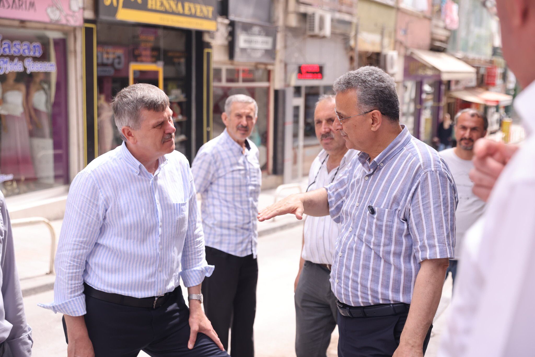 samsun haber İlkadım Belediye Başkanı İhsan Kurnaz esnafın nabzını tuttu