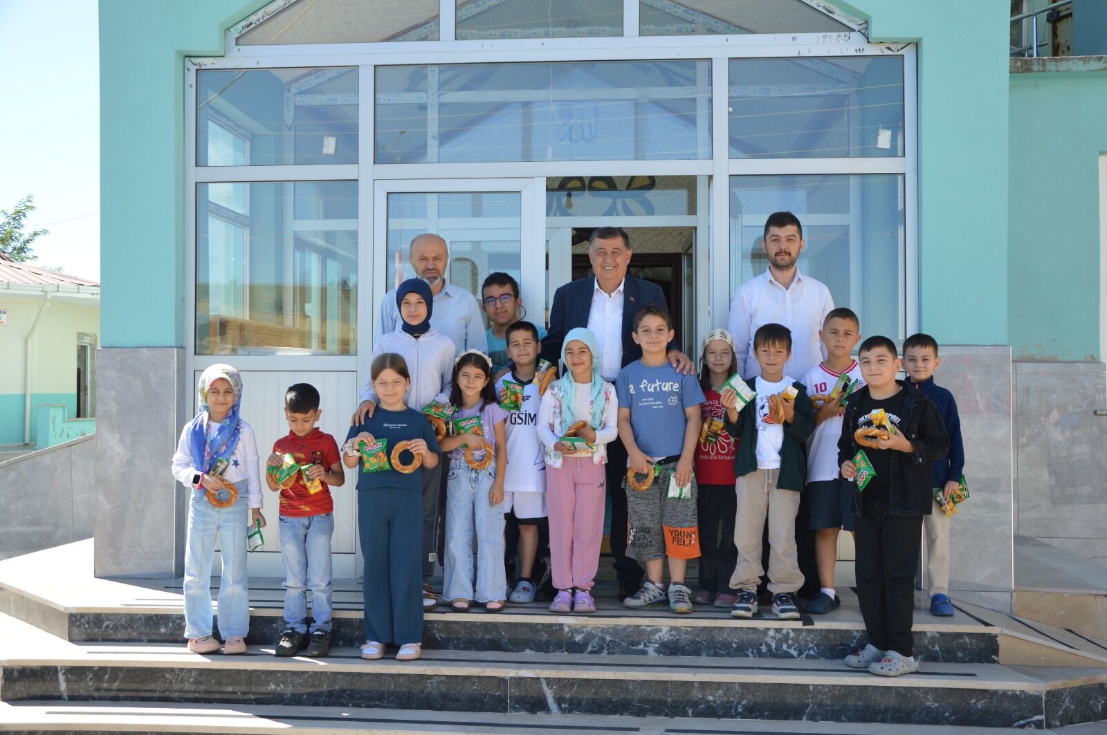 Samsun Haber. Havza Belediye başkanı Murat İkiz, yaz Kur'an kurslarını ziyaret etti