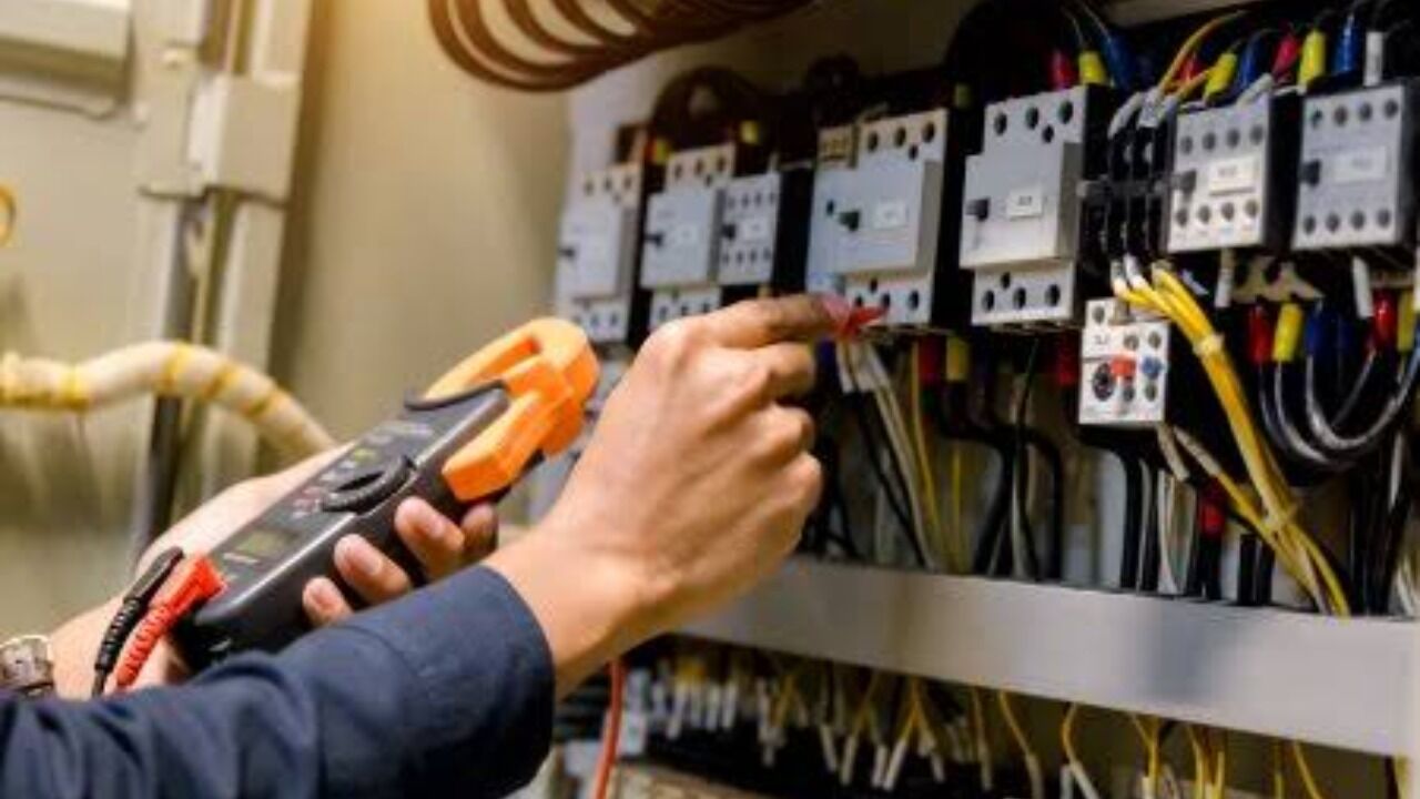 6 ADET OKULUN MEKANİK VE ELEKTRİK TESİSAT ONARIM İŞİ