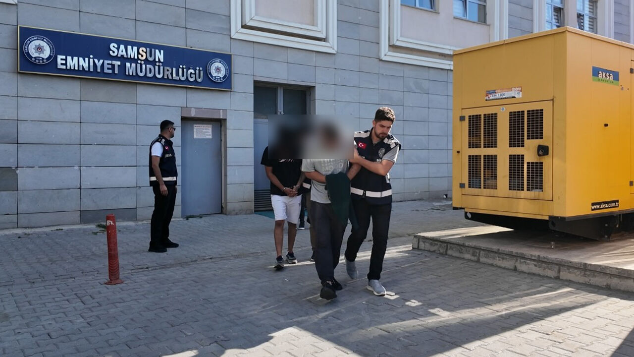 samsun haber: samsun haber: İnternet dolandırıcılarına Samsun merkezli şafak baskını! 