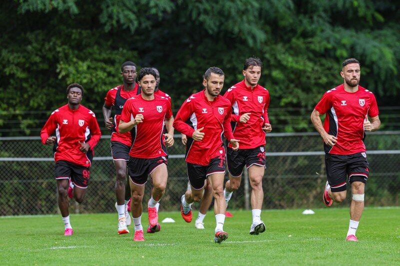 Samsunspor'da tempo düşmüyor! Hollanda kampında yoğun mesai