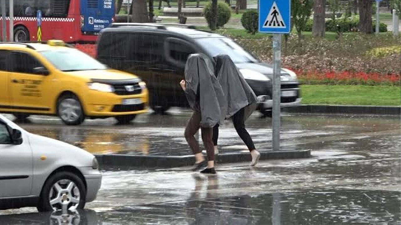 samsun haber: Meteoroloji Samsun için saat verdi! Sağanak uyarısı