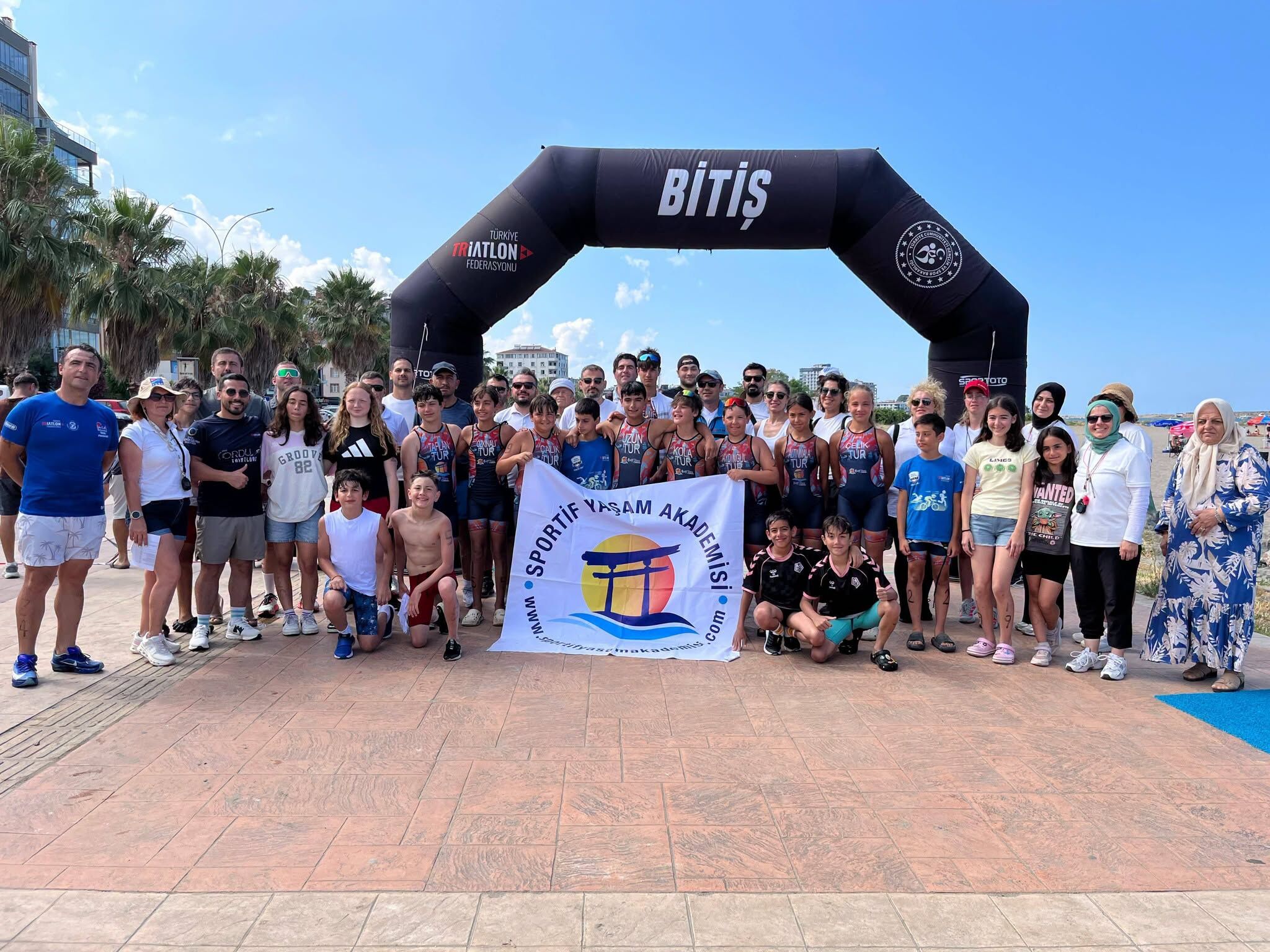 Samsun'da ilk triatlon heyecanı yaşandı