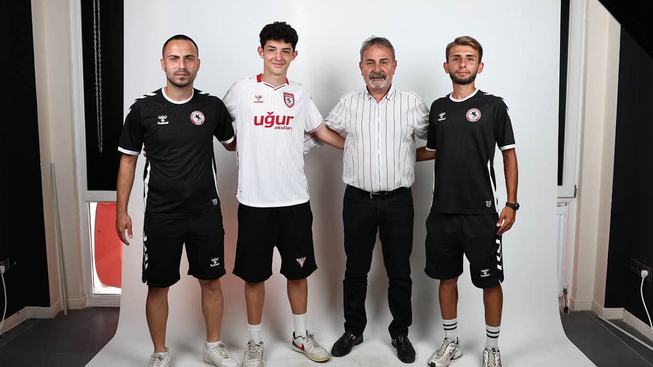 Samsunspor Haber: Samsunspor'dan geleceğe yatırım! genç Yetenek imzayı attı