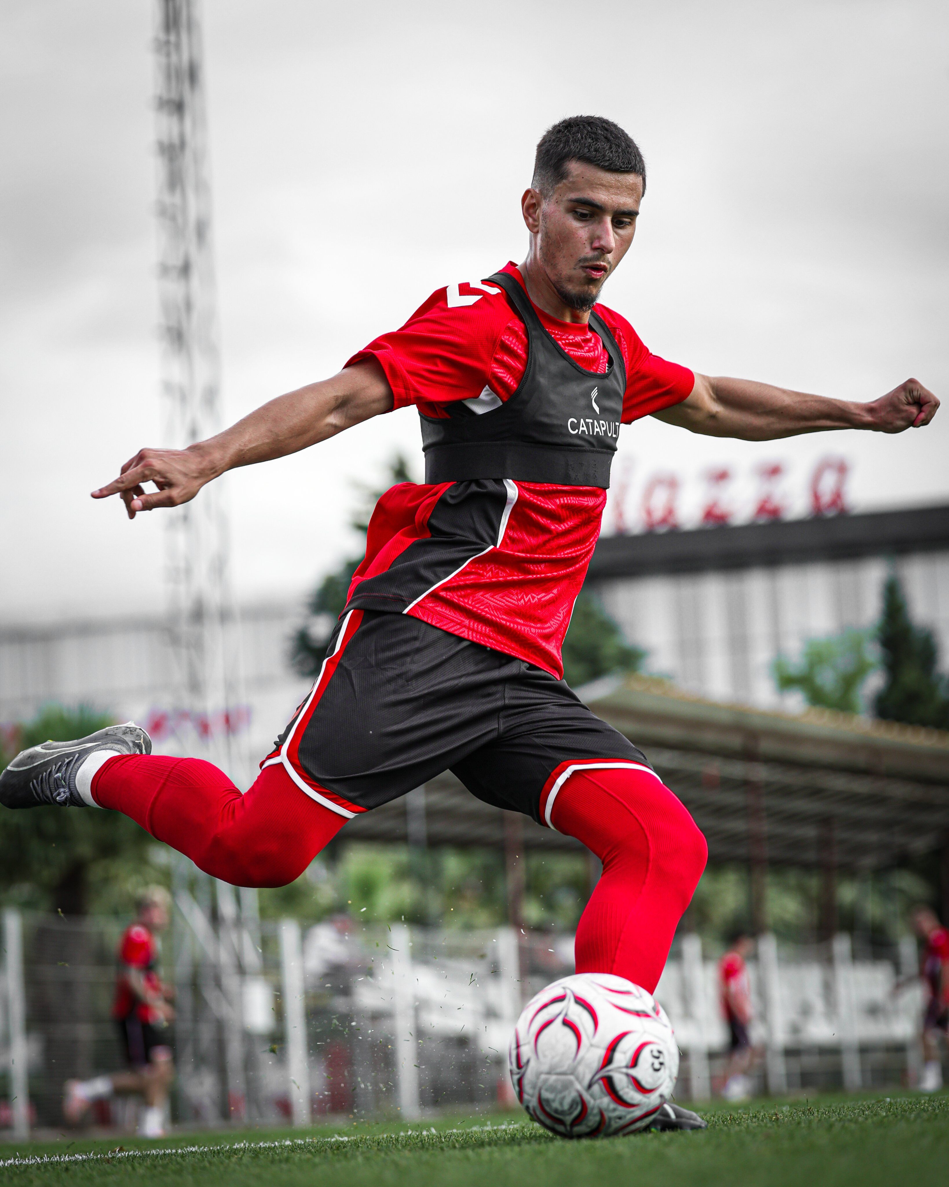 Samsun Haber.Samsunspor'dan Samed Onur'a Doğum Günü Kutlaması 1
