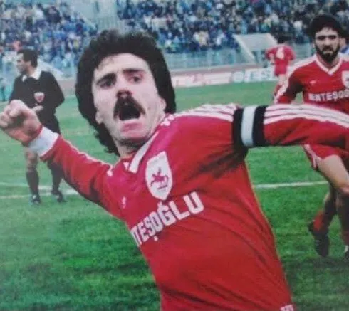 Barış Yurduseven'den Samsunspor'un efsanesi Emin Kar için anlamlı çağrı