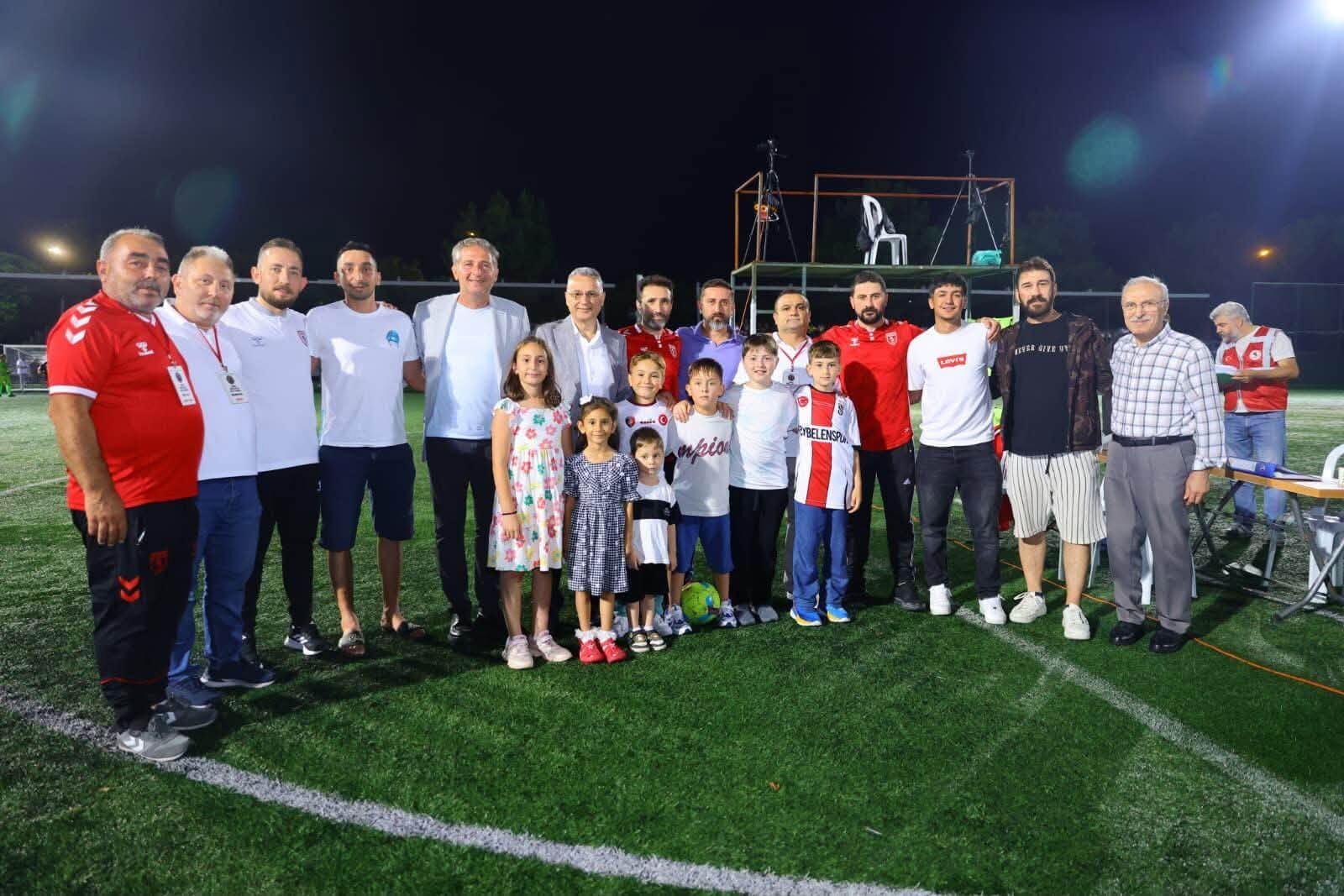 Tekkeköy'ün gururu Çimenli FK yarı finalde