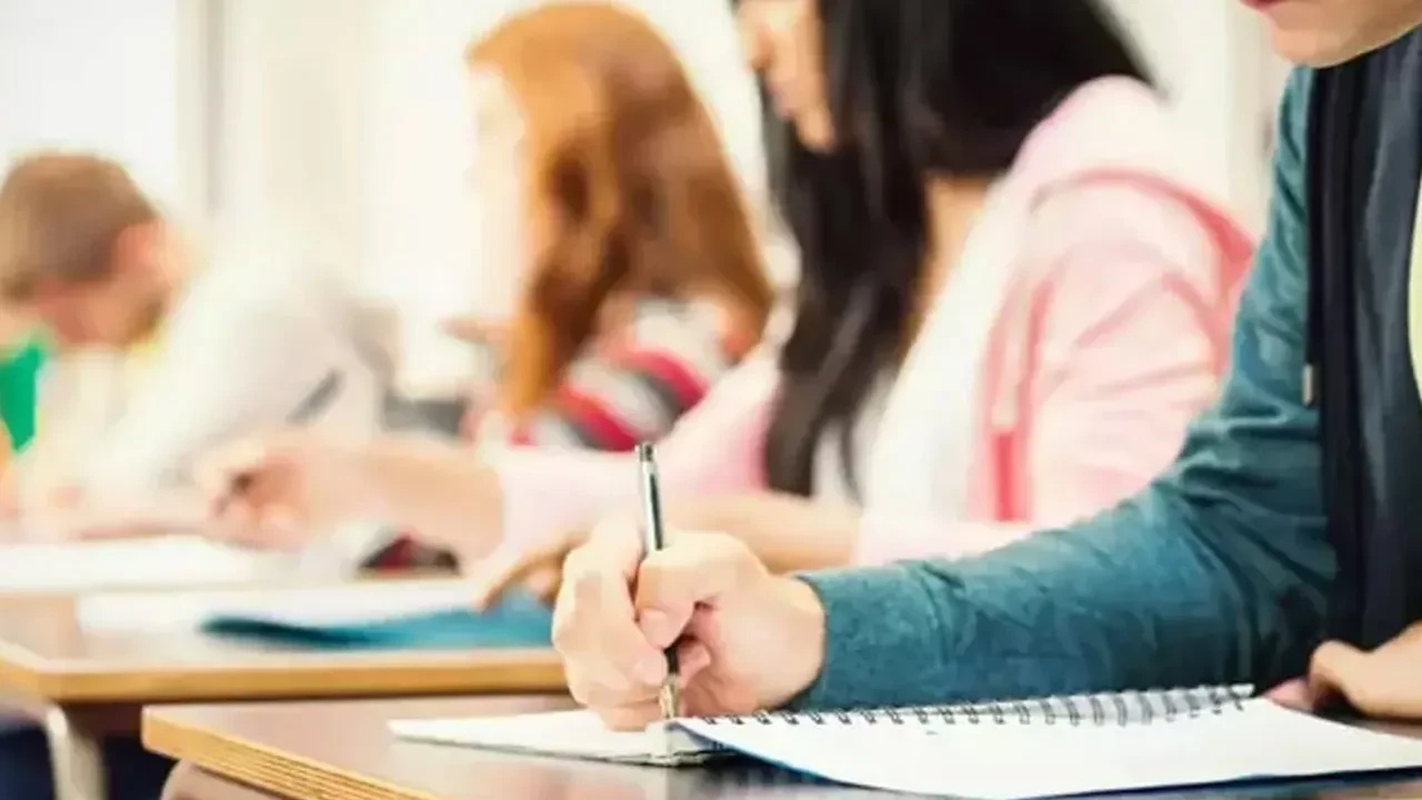Türkiye'den hangi üniversiteler dünyada ilk bine girdi?