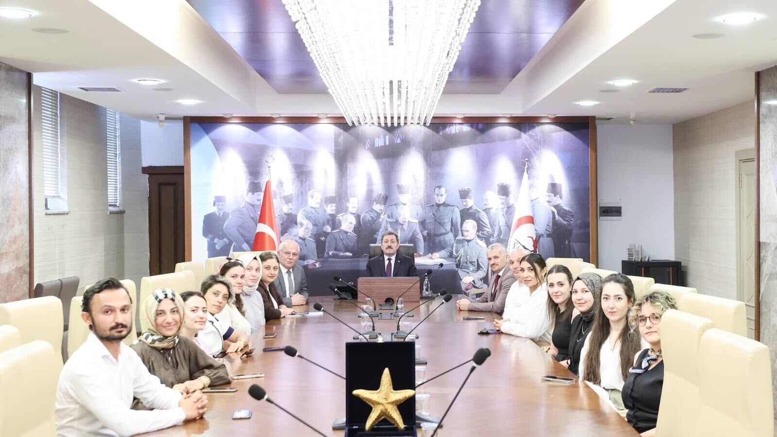 samsun haber: Samsun'un koruyucu aile başarısı ödüllendirildi!
