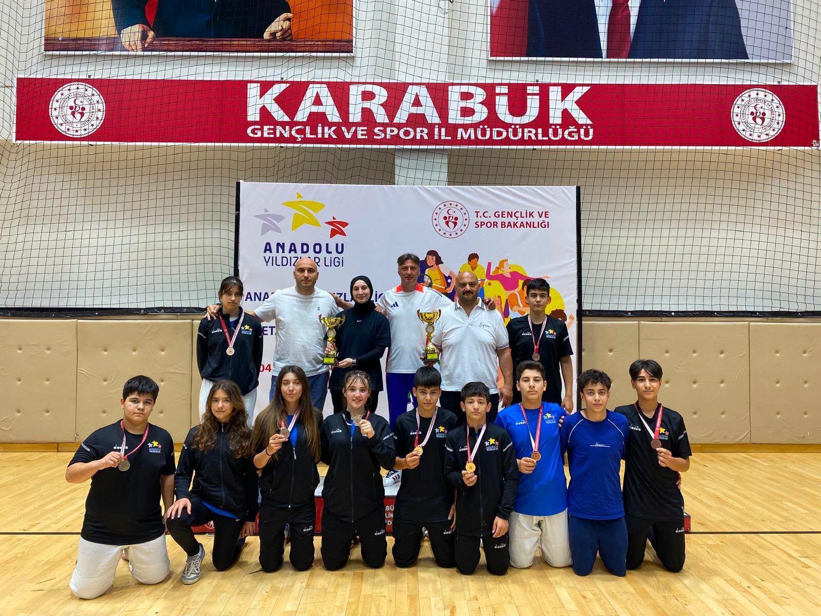 Samsunlu judoculardan madalya yağmuru! Yarı finale yükseldiler