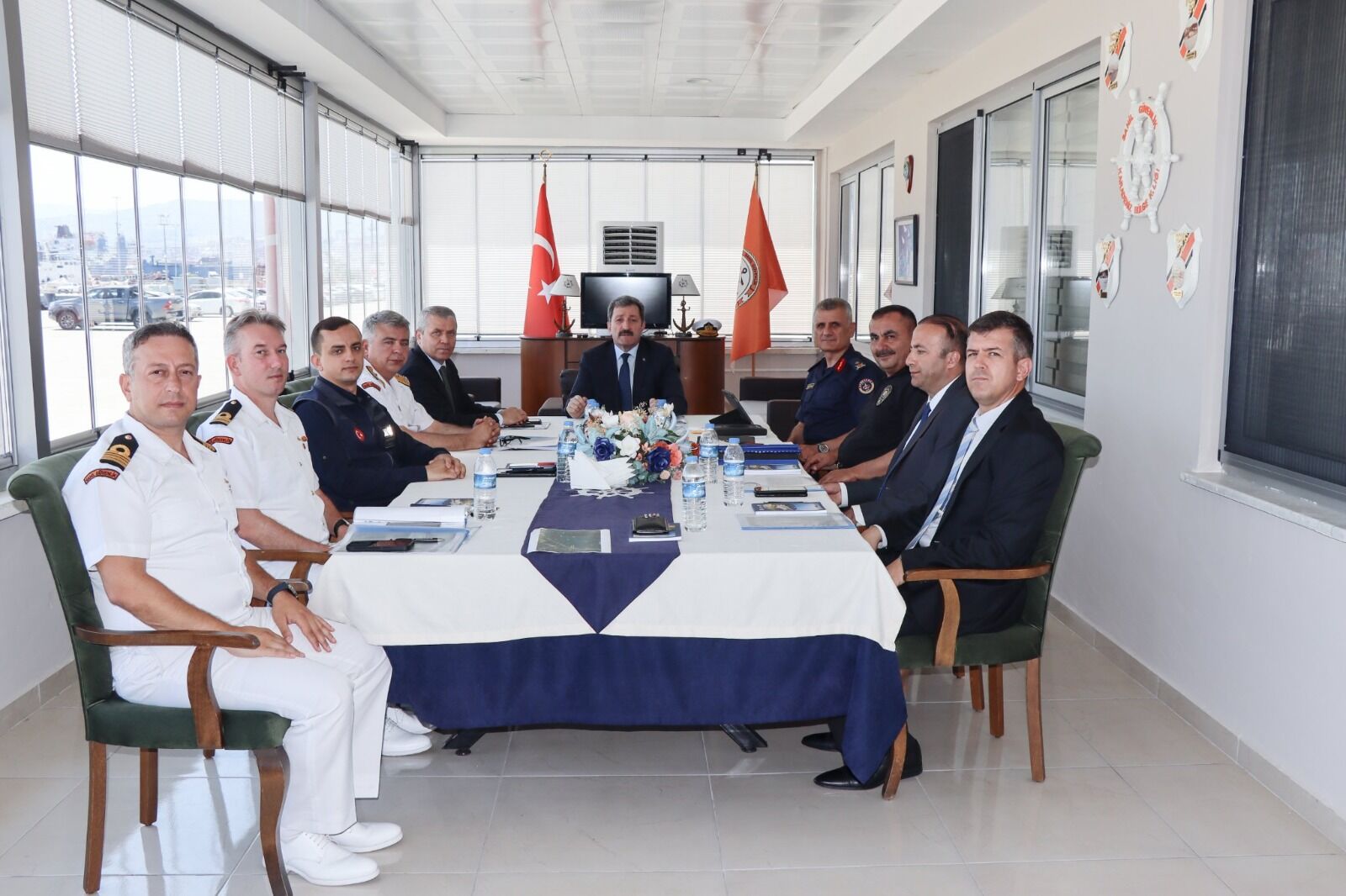 Samsun Valisi Orhan Tavlı başkanlığında güvenlik zirvesi: Tedbirler masada