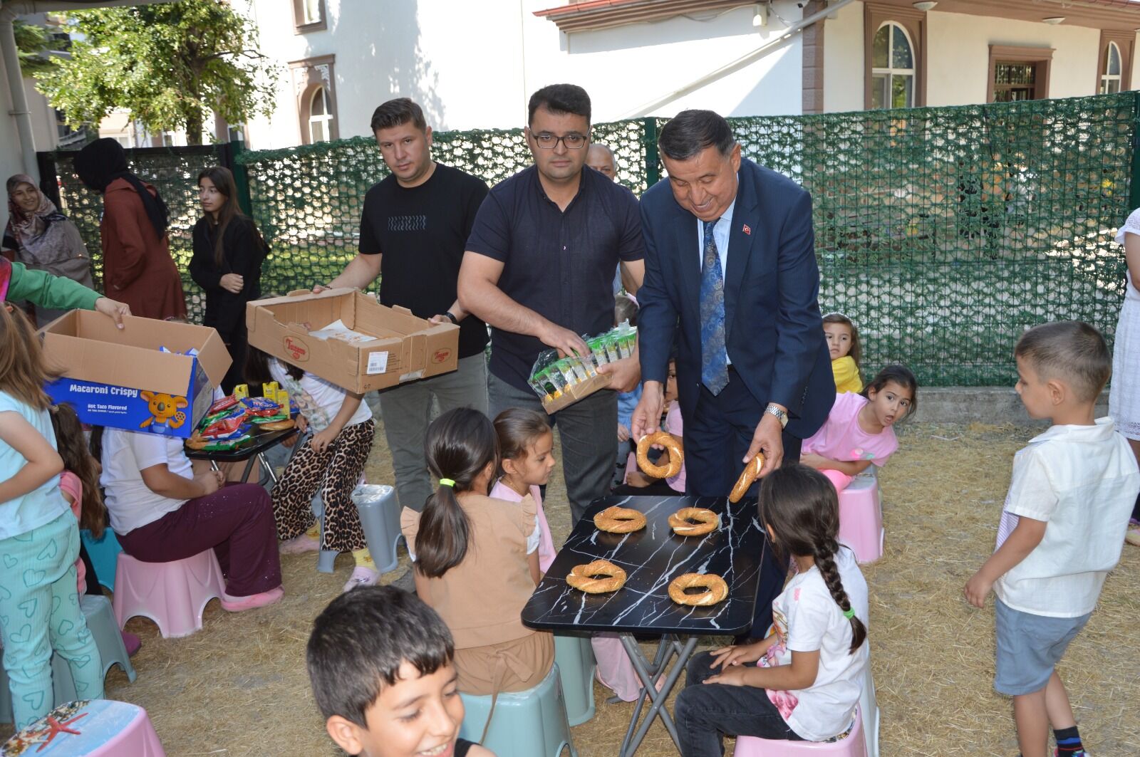 samsun haber. Başkan İkiz'den yaz Kur'an Kurslarındaki öğrencilere sürpriz