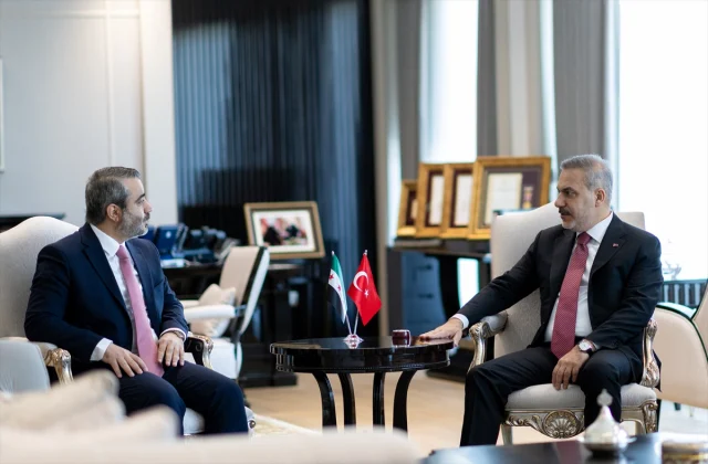 Türkiye'den 4 ülkeyi birbirine bağlayacak dev proje!