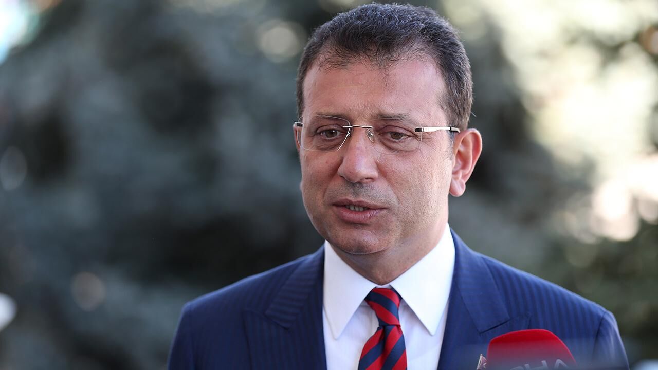 Ekrem İmamoğlu CHP'den istifa etti!