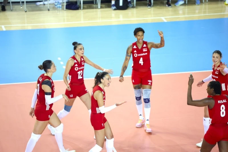 Filenin Sultanları Fransa'yı 3-1 mağlup etti