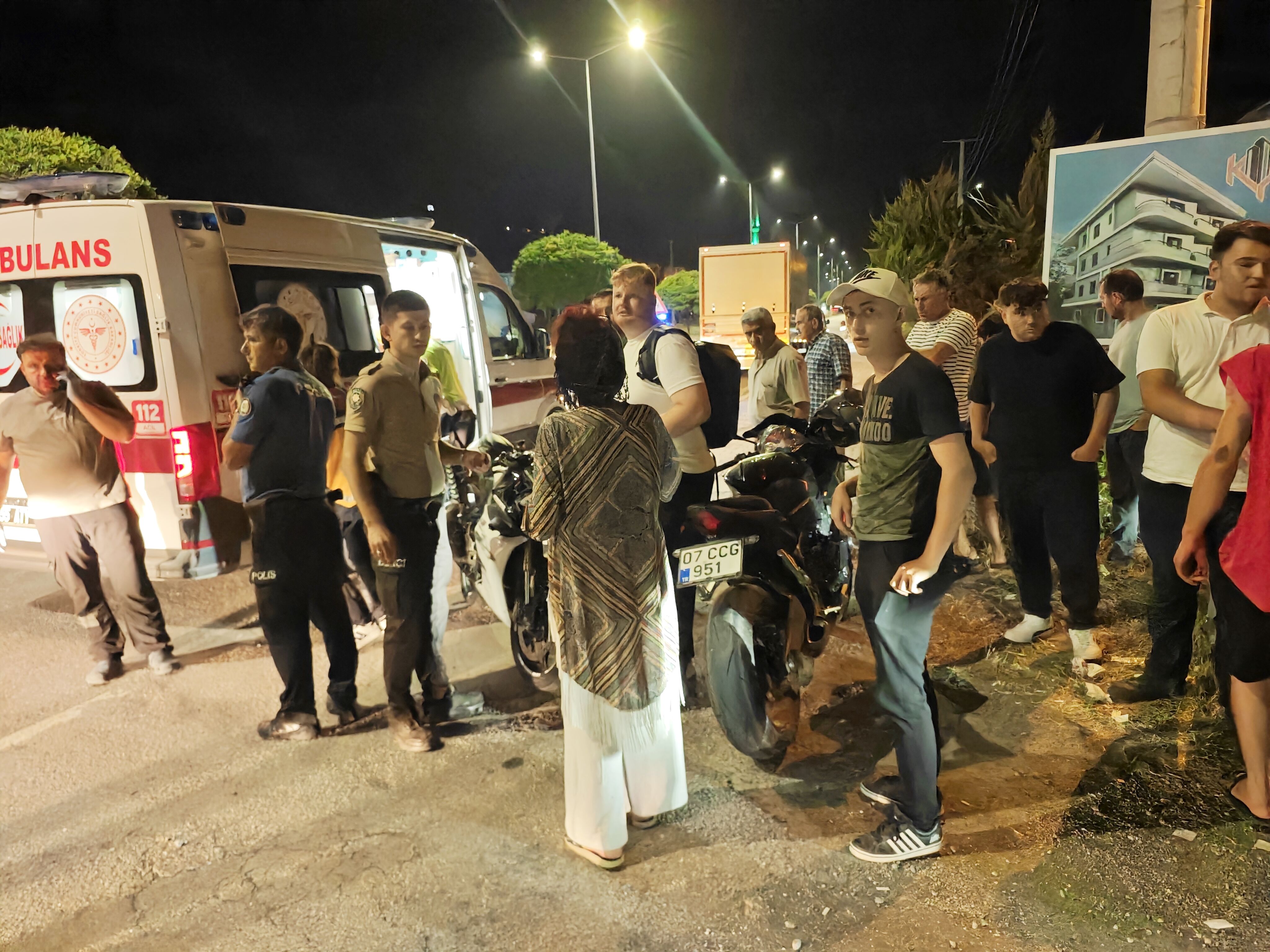 Samsun Haber.Samsun'da motosiklet kazası! 2 kişi hastaneye kaldırıldı