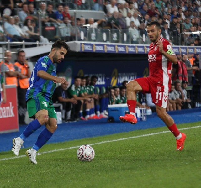 Rize'de ilk yarı Samsunspor'un! 0-1