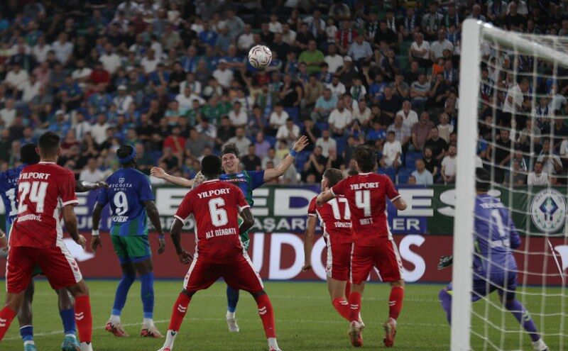 Rize'de ilk yarı Samsunspor'un! 0-1