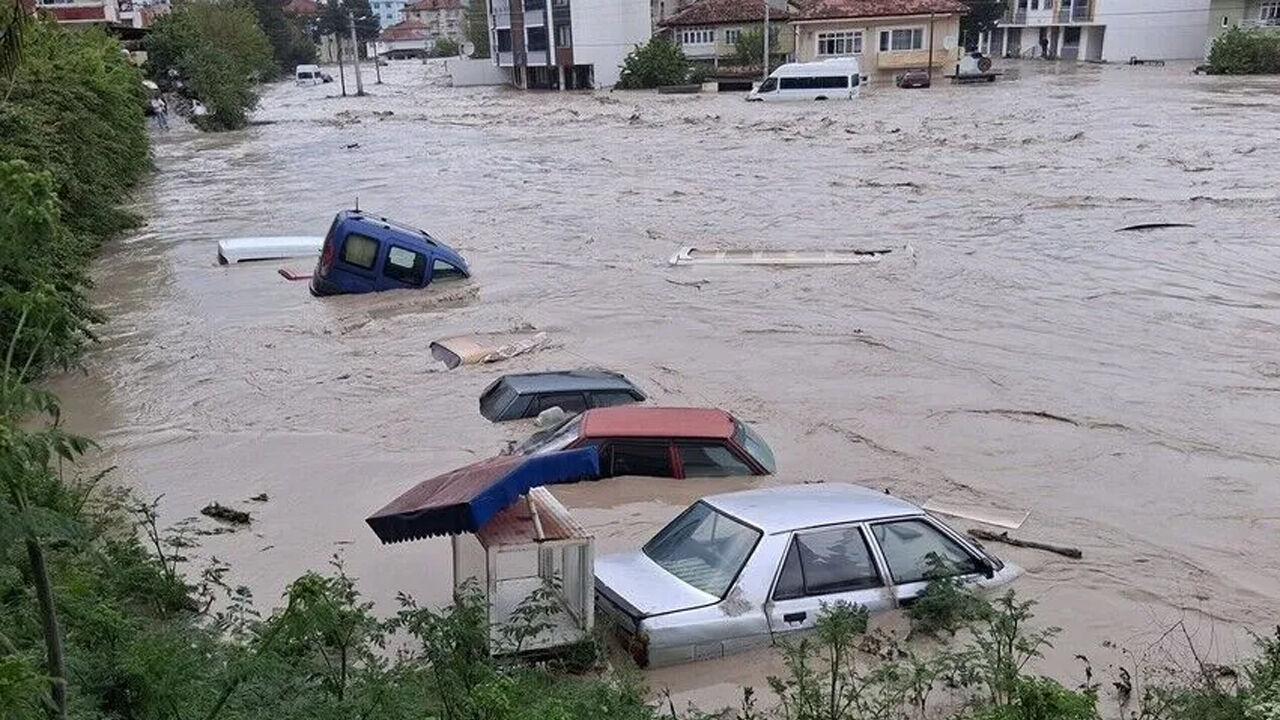 samsun haber: Saat de verildi! Samsun için sel uyarıları peş peşe