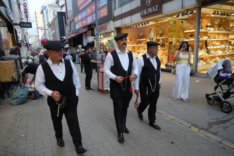 samsun haber: Samsun sokaklarında gören dönüp bir daha bakıyor!