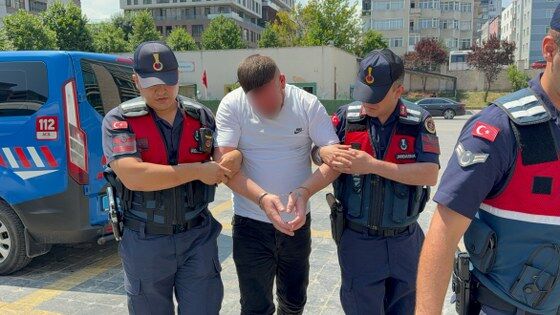 samsun haber: Silahlı tehdit suçundan aranıyordu! Samsun'da yakalandı