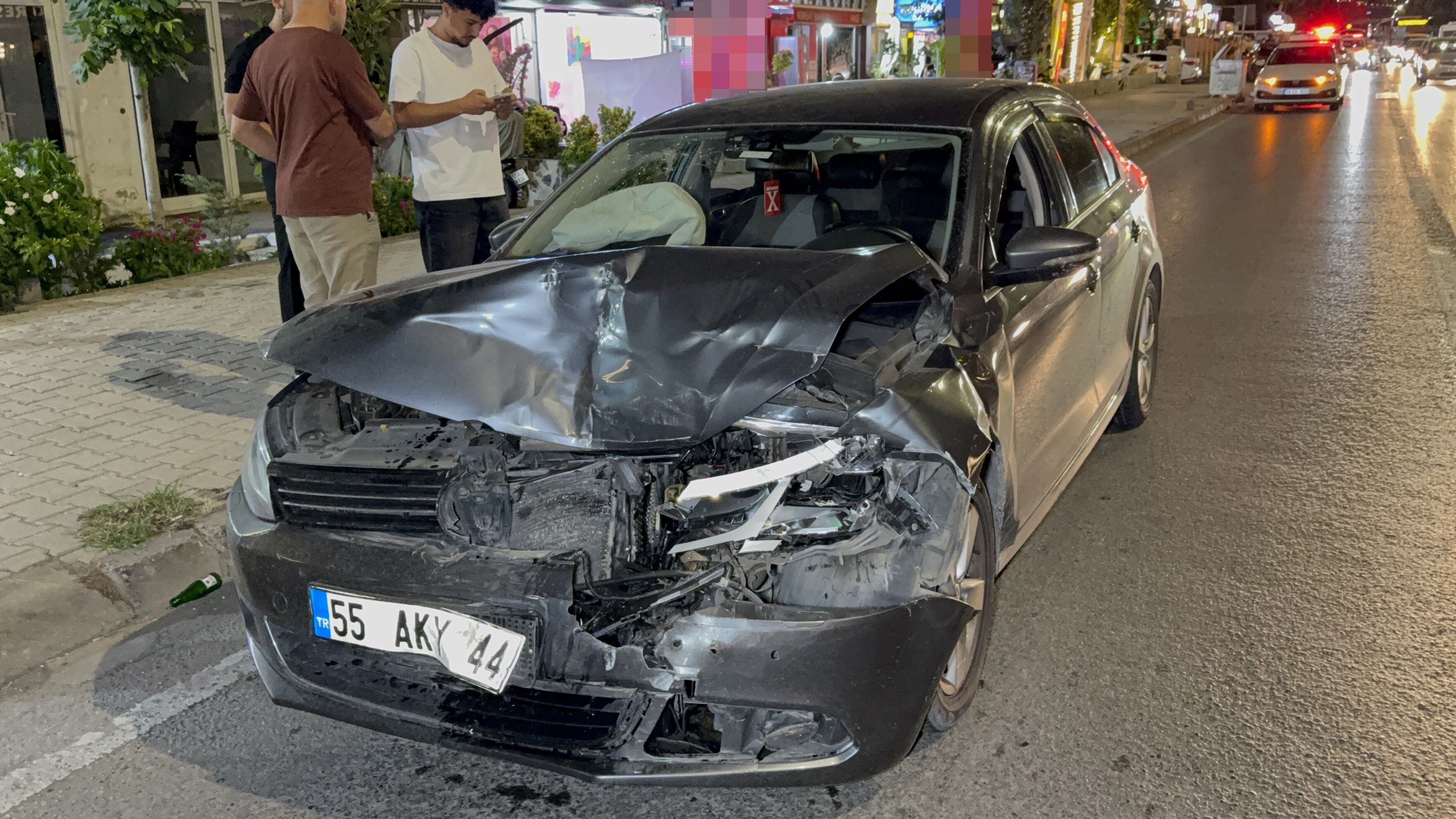 Samsun Haber: Samsun’da otomobil hafif ticari araca çarptı!