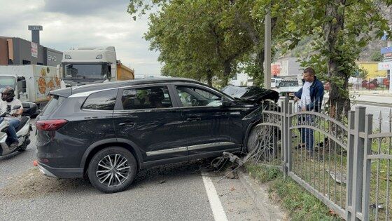 samsun haber: Samsun'da kaza: Savrulan SUV bariyer ve ağaca çarptı