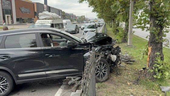 samsun haber: Samsun'da kaza: Savrulan SUV bariyer ve ağaca çarptı