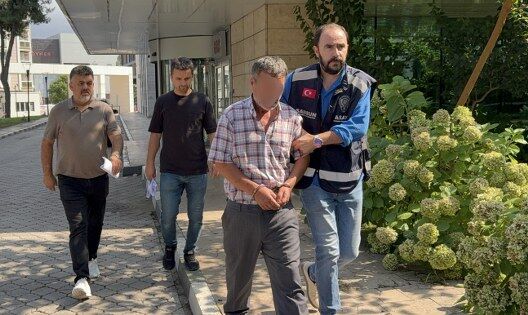 samsun haber: İl il kuyumculardan hırsızlık! Samsun'da tutuklandı 