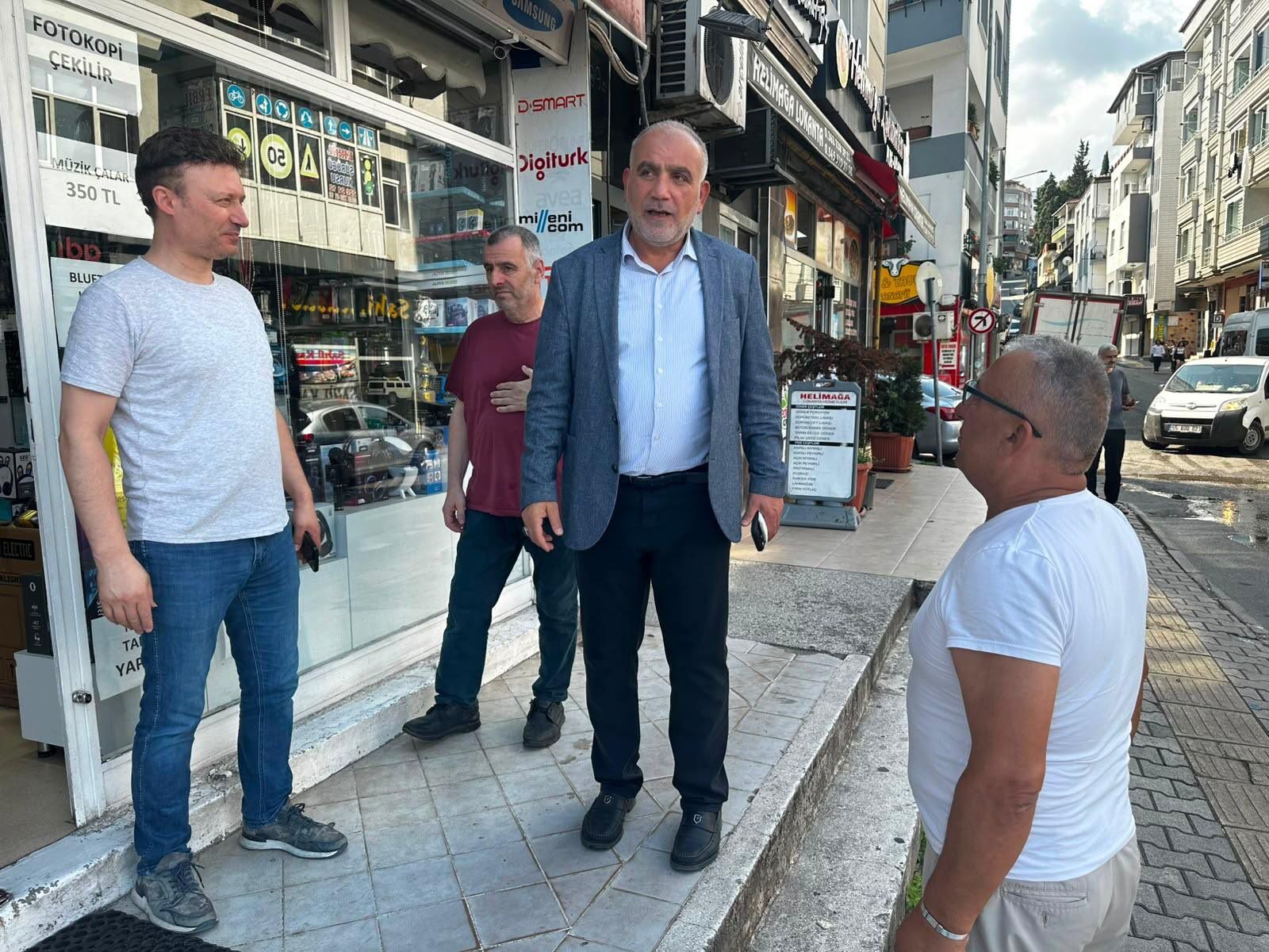 Samsun Haber. Başkan Sandıkçı esnaf ve vatandaşlarla bir araya geldi