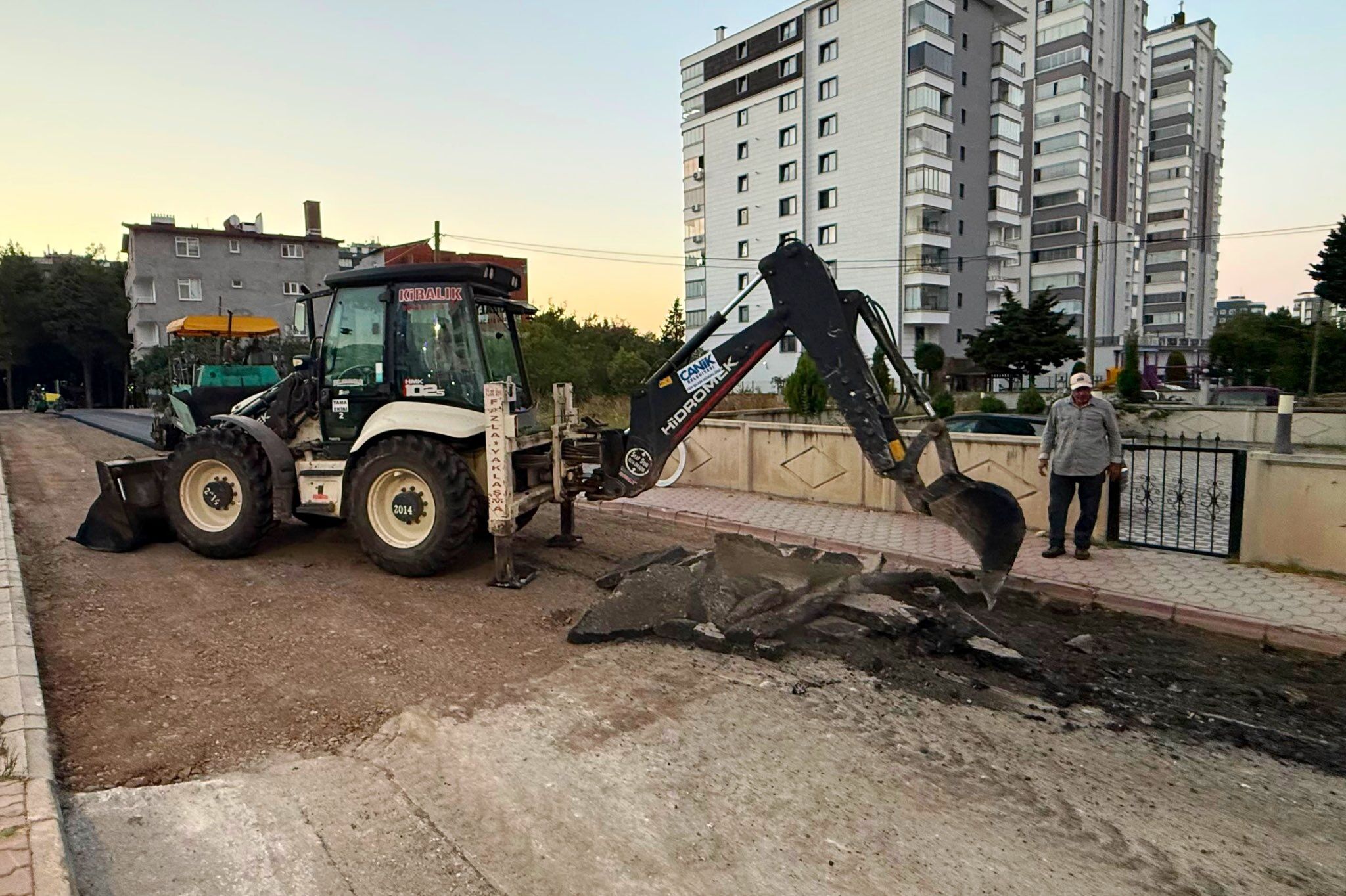 Samsun Haber: Canik’te asfalt çalışmaları sürüyor!