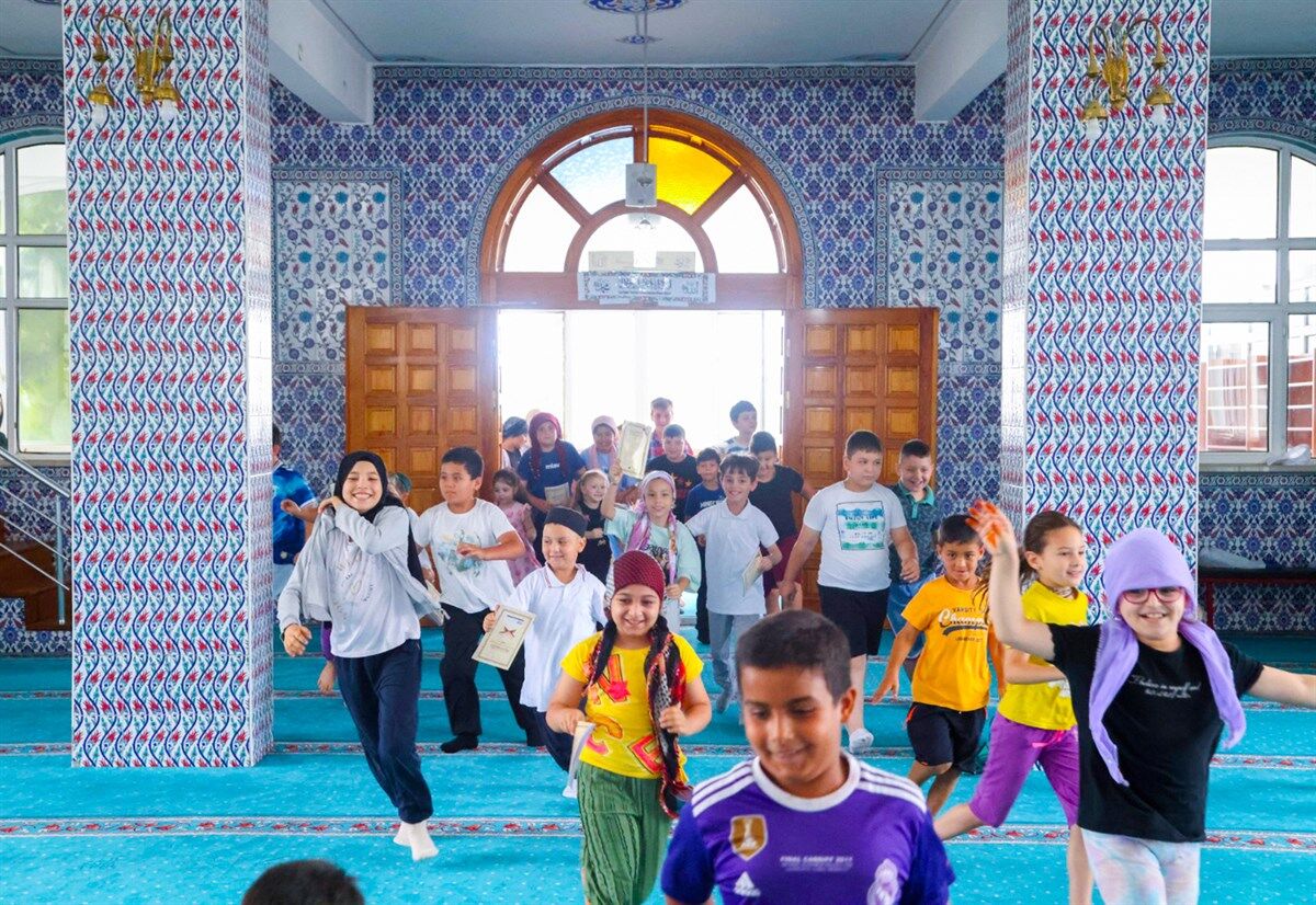 Samsun Haber. Canik'te "Haydi Güle Oynaya Camiye Gel"e yoğun ilgi