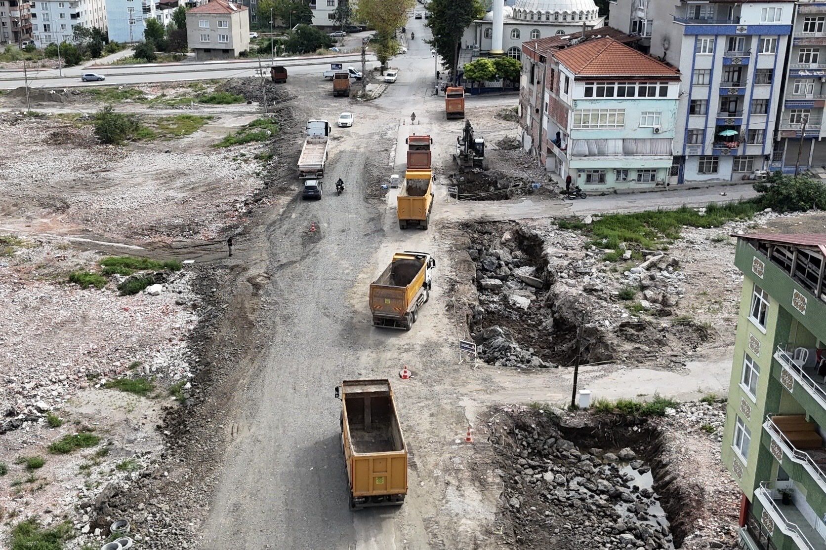 Samsun Haber: Canik’te iki caddede yol çalışmaları sürüyor
