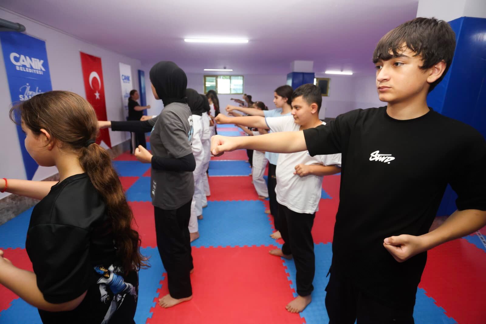 Samsun Haber. Canik'te yaz spor okullarına yoğun ilgi