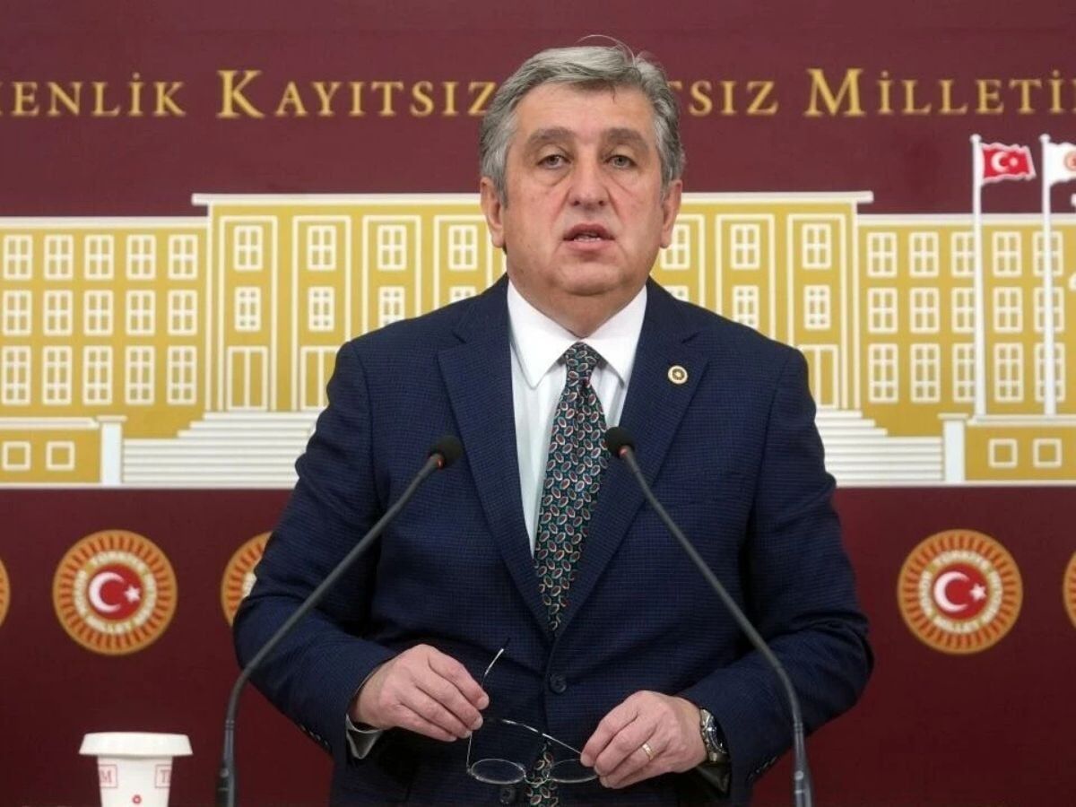 Dr. Murat Çan'dan Suat Binici'ye vefa mesajı: "Rahmetle anıyorum"