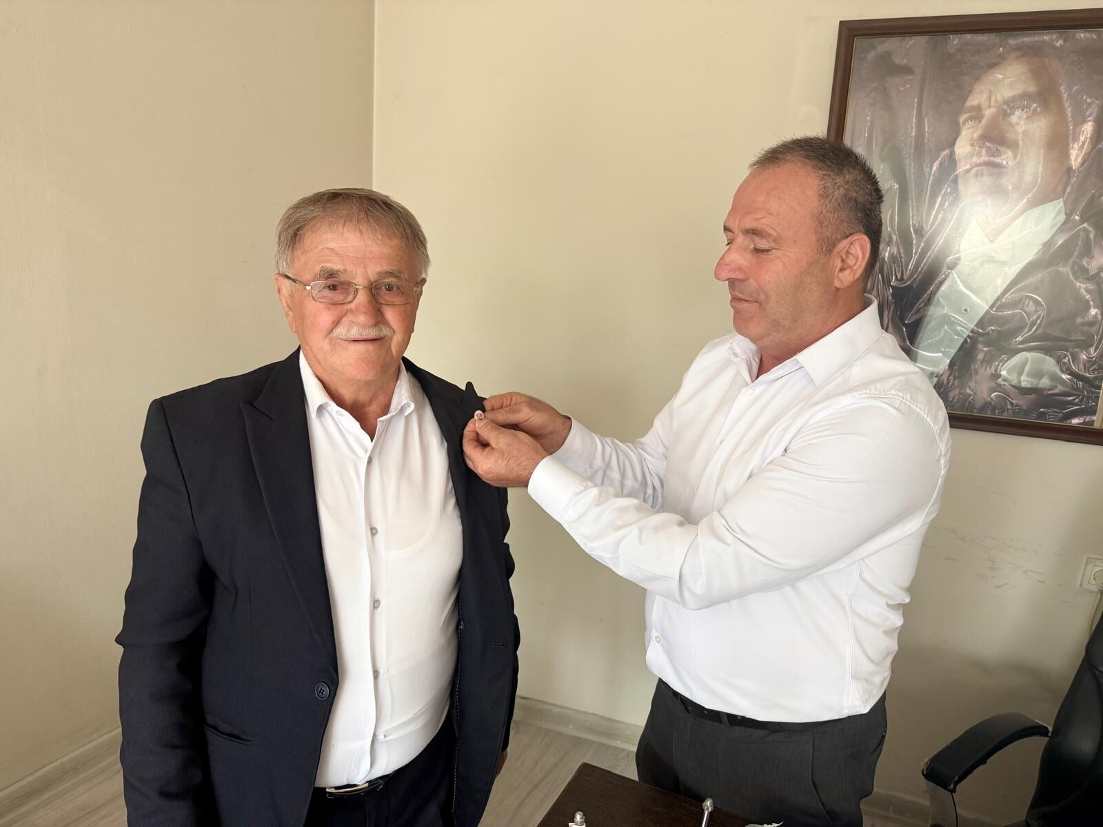 Samsun Haber: Dr. Murat Çan'dan Asarcık'ta teşkilat buluşması