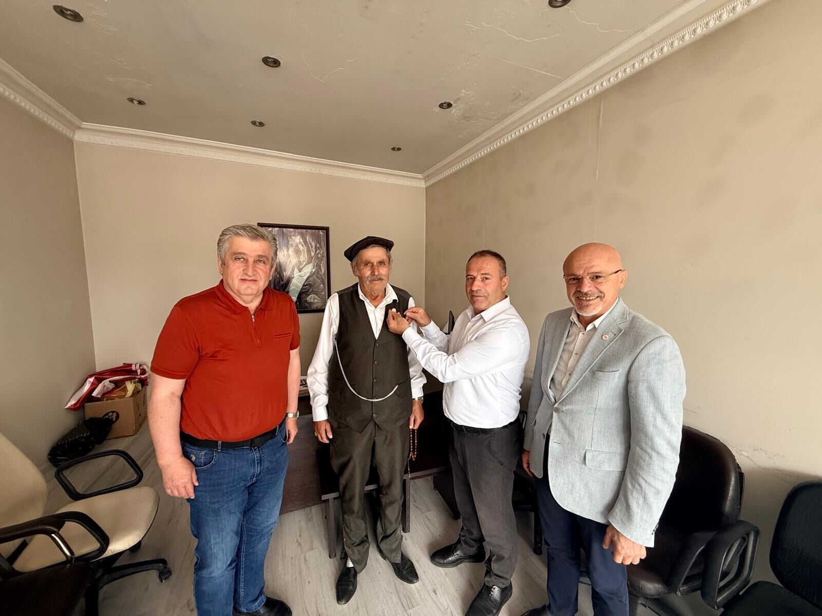 Samsun Haber: Dr. Murat Çan'dan Asarcık'ta teşkilat buluşması