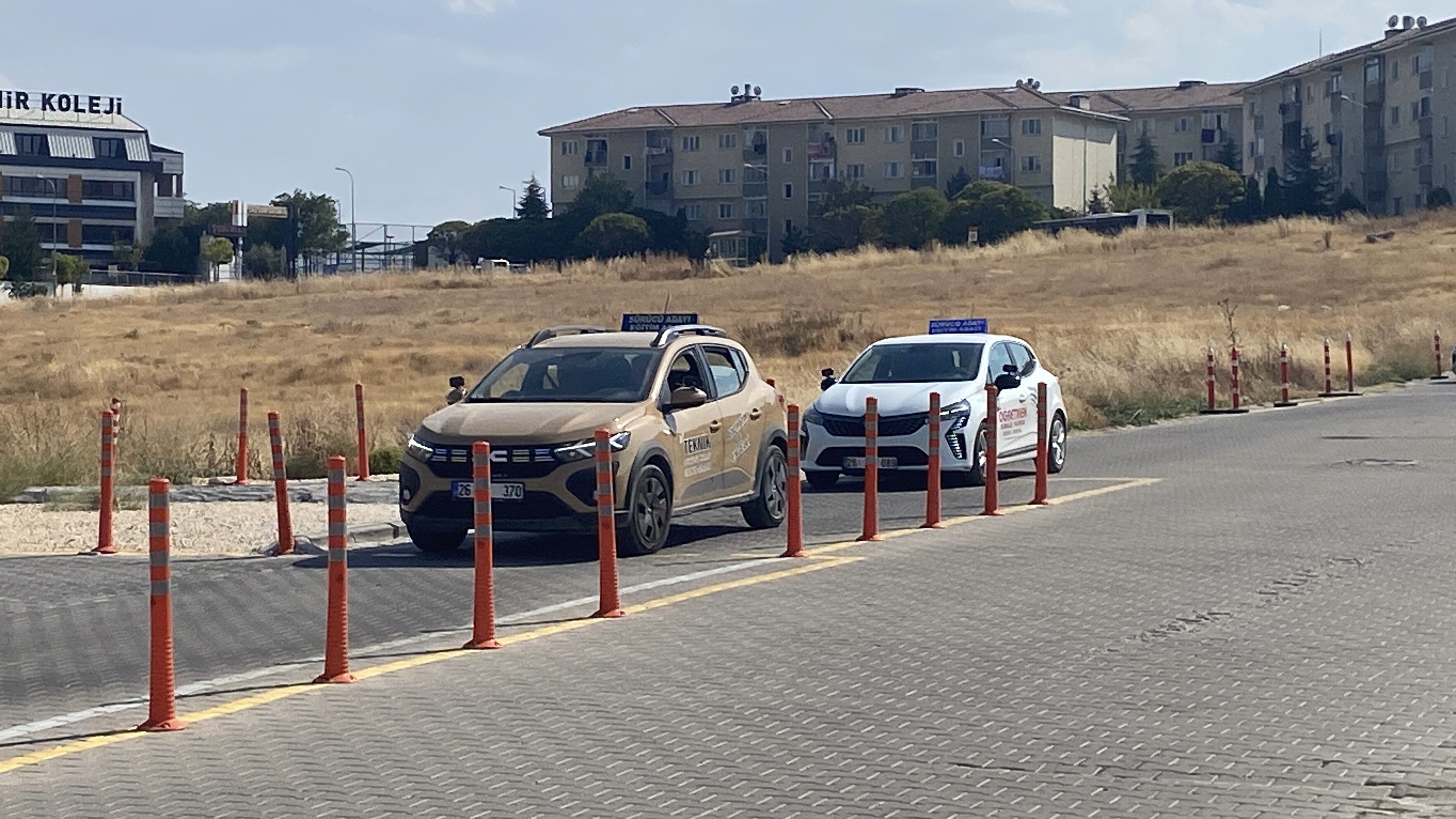 Ehliyet sınavlarında yeni dönem! Sabit parkur tarih oluyor