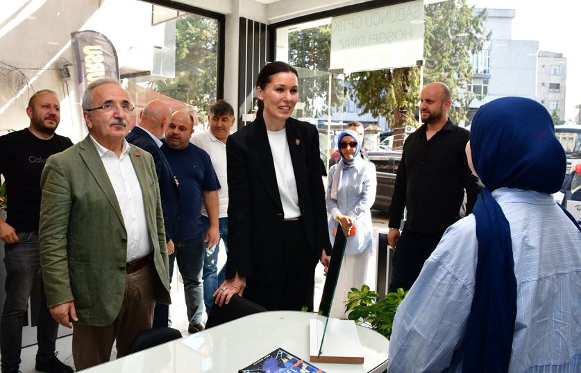 Samsun Haber: AK Partili Çiğdem Karaaslan'dan Terme çıkarması