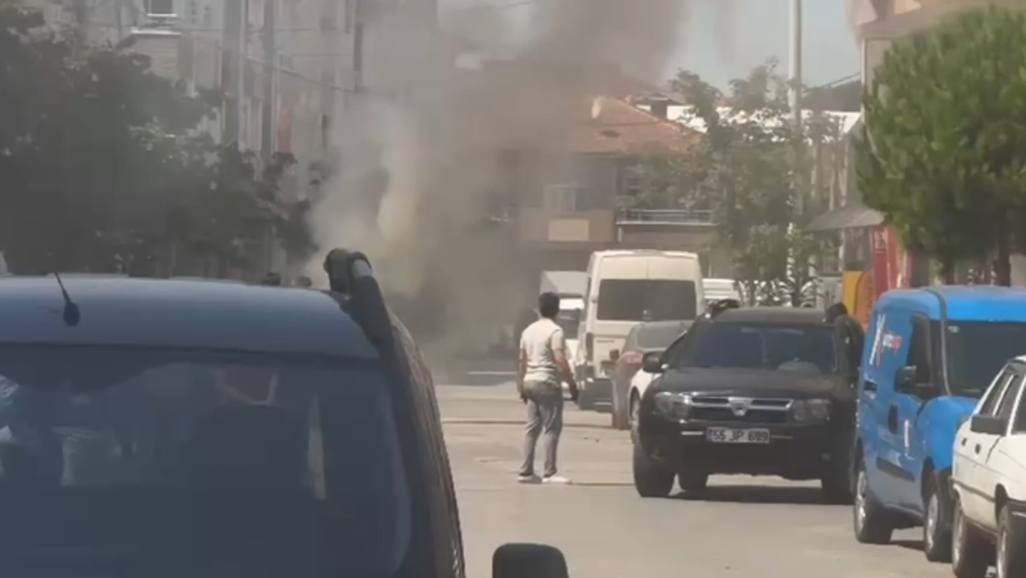 Samsun Haber: Samsun Bafra’da otomobilde LPG kaynaklı yangın