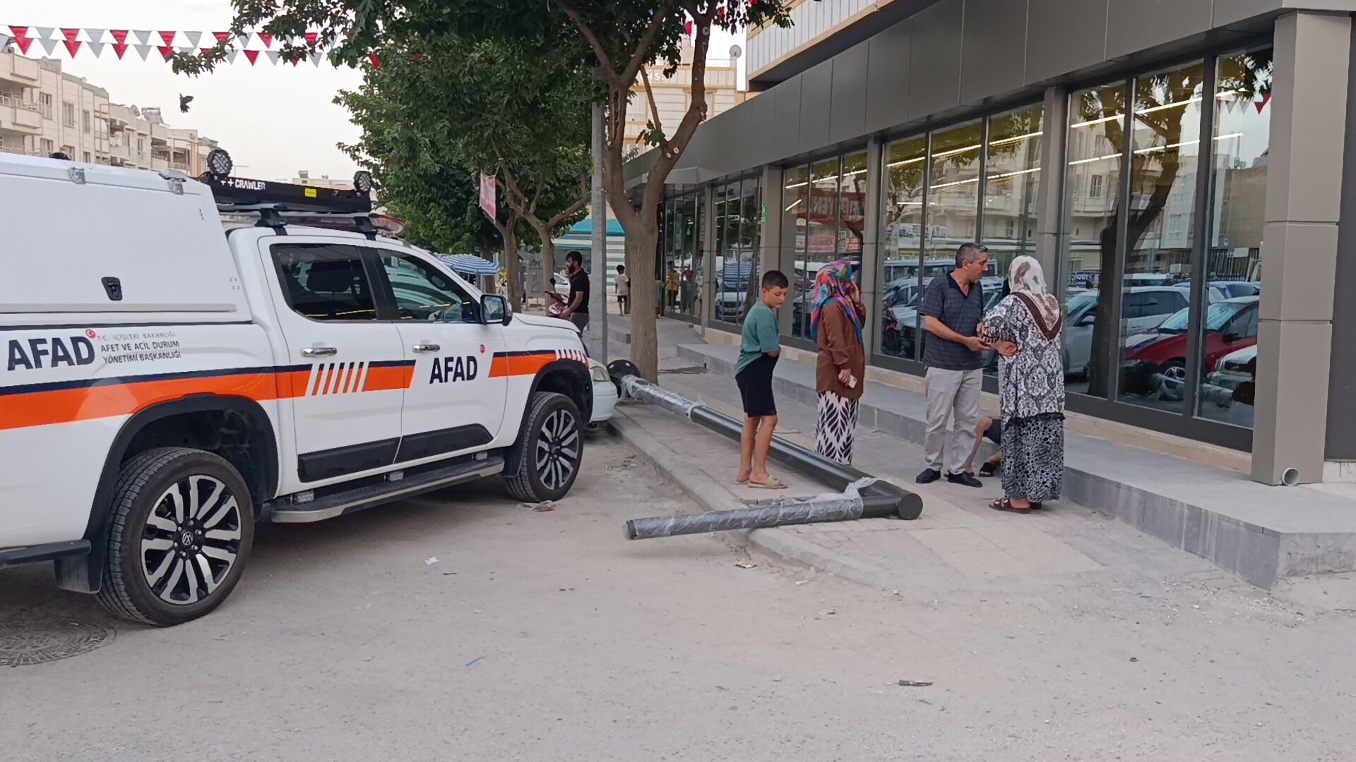 Evlerde sık kullanılıyor! Lavabo açıcı bomba gibi patladı