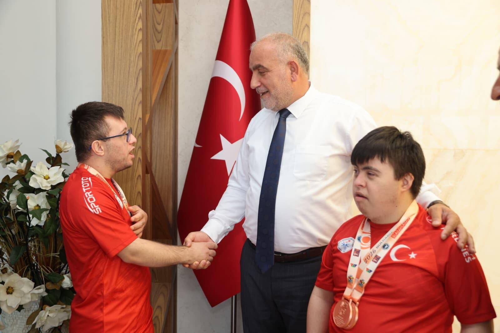 SAMSUN HABER: Dünya Şampiyonası'nda Canik rüzgarı