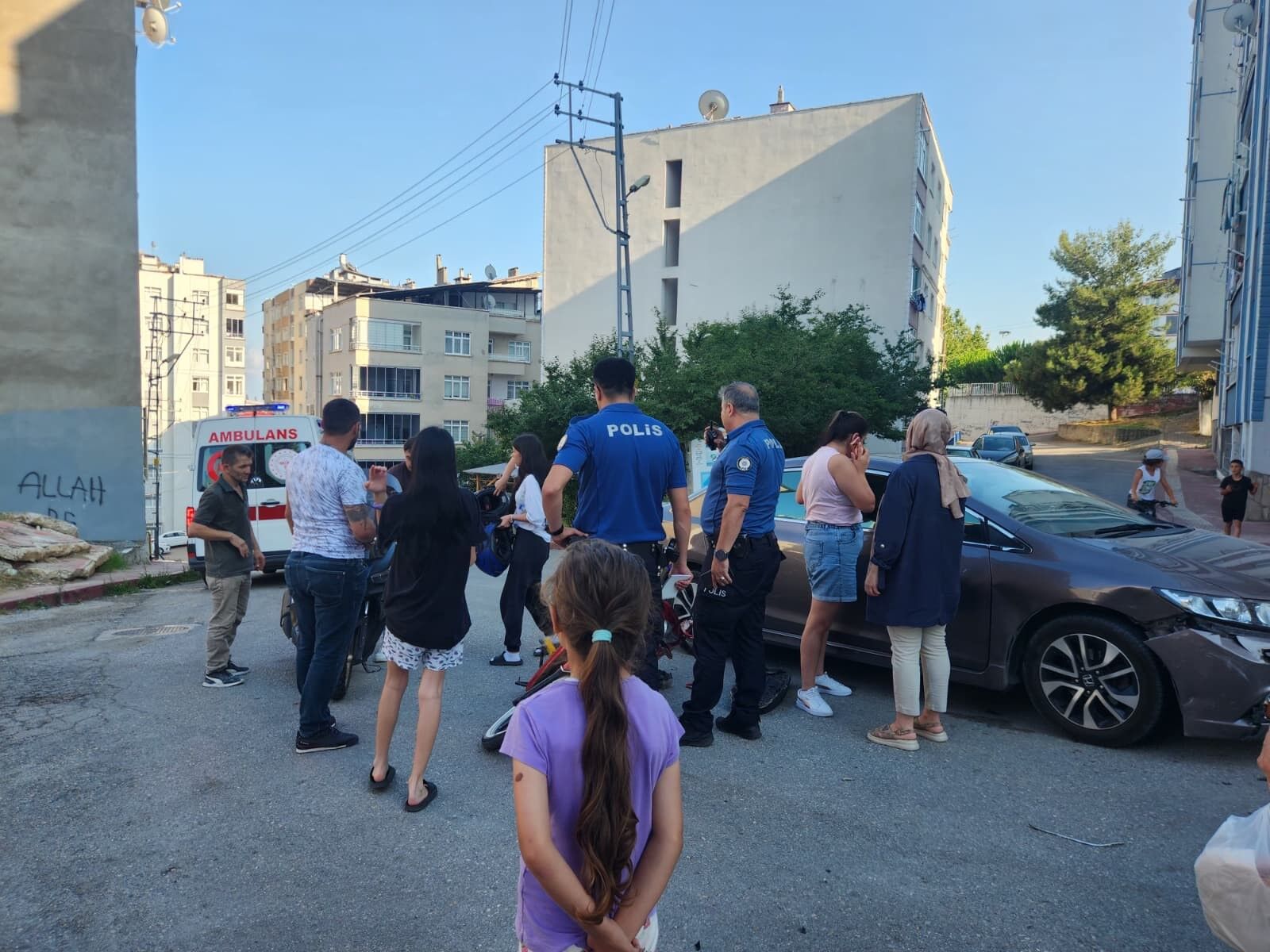 Samsun Haber: İlkadım'da otomobil ile motosiklet çarpıştı! 1 yaralı