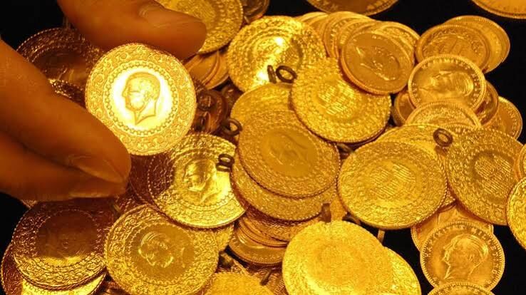 İslam Memiş'ten altın yatırımcılarına kritik Fed uyarısı