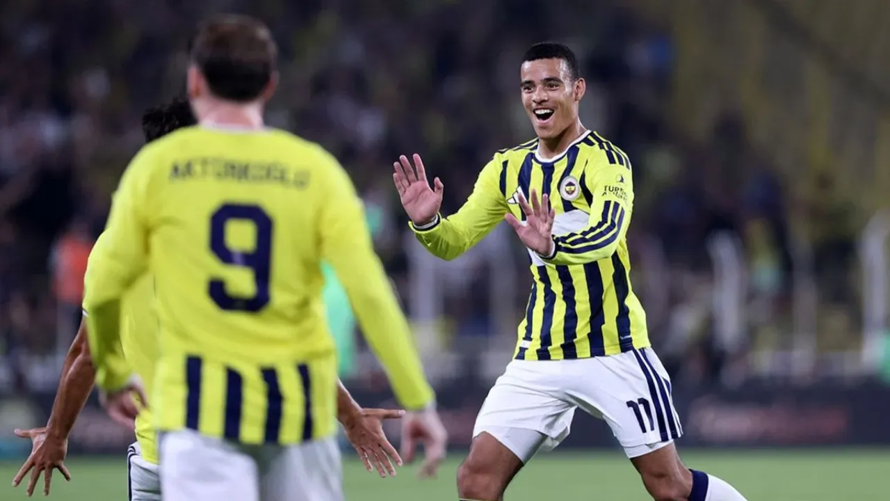 Kadikoyde Resital Fenerbahce Yildizlariyla Tura 0F9Ff392Db Amp 1280X720