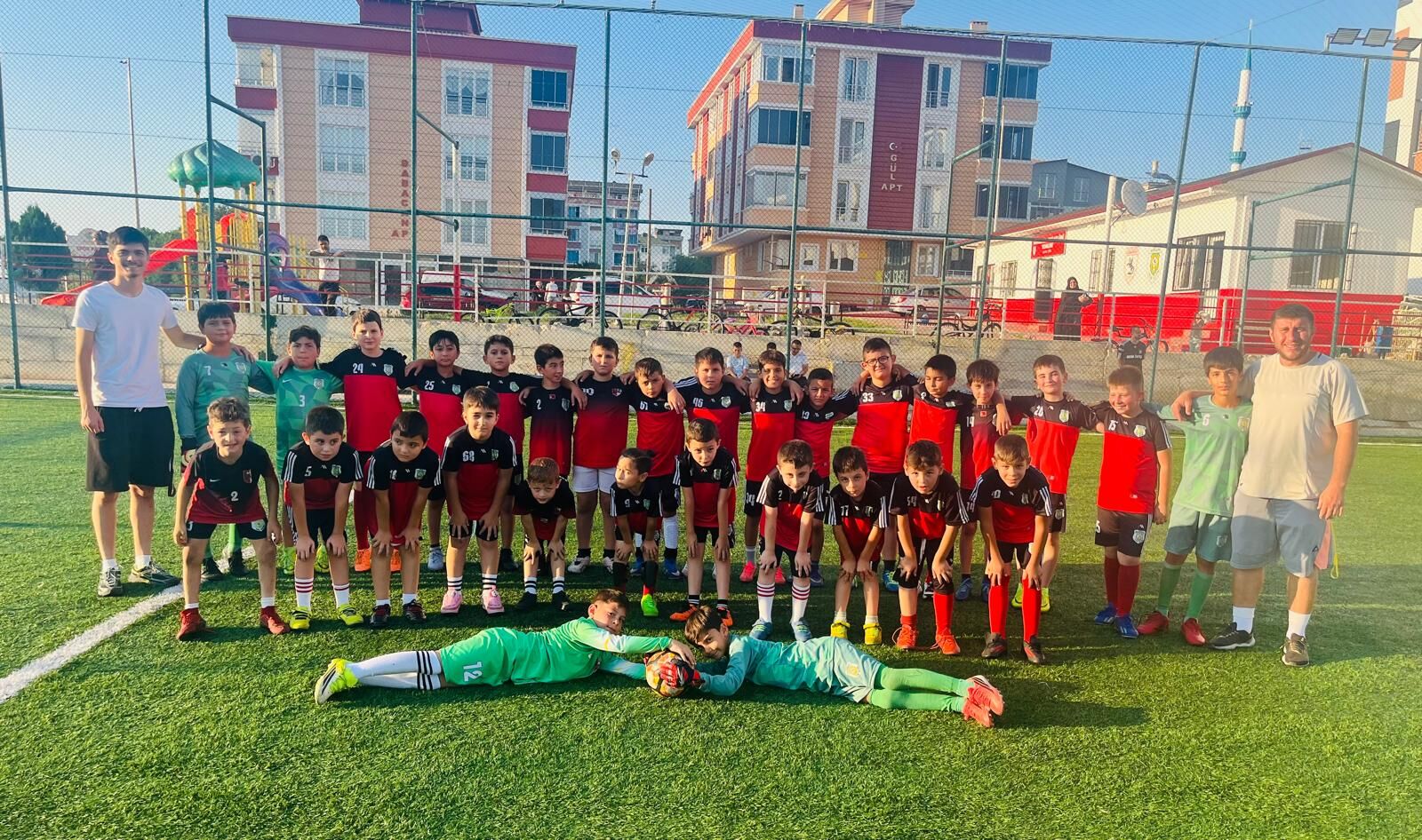 Samsun Haber: Karadenizspor’da geleceğin yıldızları yetişiyor