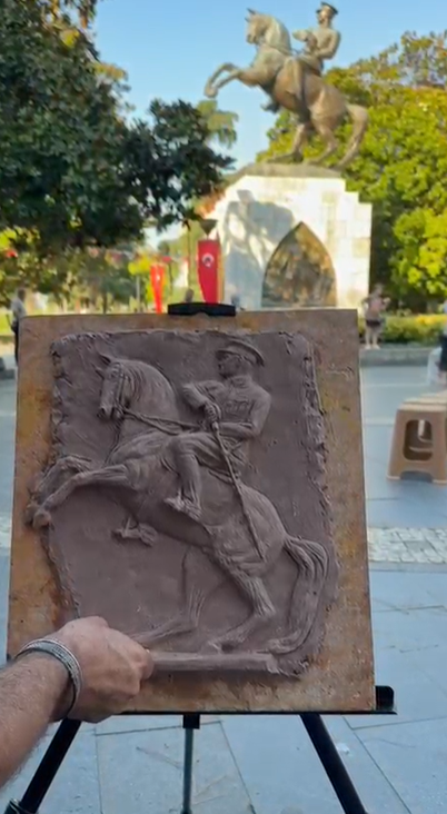 samsun haber: Malatyalı heykeltıraştan Samsun'da anlamlı Atatürk çalışması