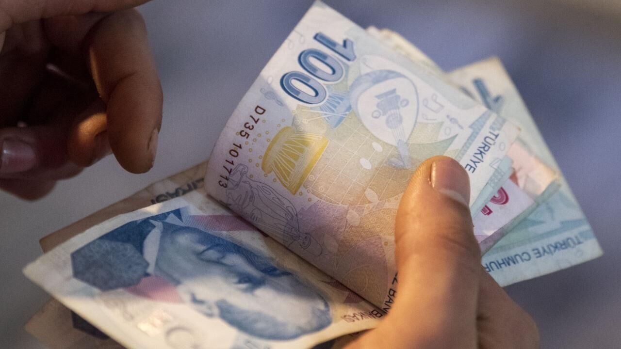 Memur ve emekli zammı için iki senaryo! Rakamlar belli oldu