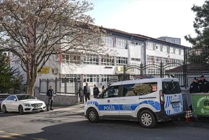 Okullarda yeni dönem! 30 bin bahçe görevlisi alınacak